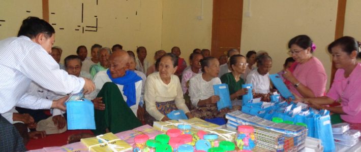 မန္တလေးတိုင်း၊ မိတ္ထီလာမြို့နယ်၊ အလည်ရွာသို့သွားရောက်လှူဒါန်းခြင်း