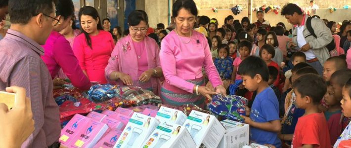လားရှိုးမြို့၊ “ချစ်ခြင်းမေတ္တာမိဘမဲ့ဂေဟာ”သို့ သွားရောက်လှူဒါန်းခြင်း လားရှိုးမြို့၊ “ချစ်ခြင်းမေတ္တာမိဘမဲ့ဂေဟာ”သို့ သွားရောက်လှူဒါန်းခြင်း
