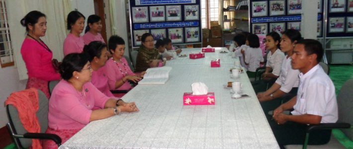 ချင်းရွာ၊ အ.မ.က(၃)ကျောင်းအတွက် ကျောင်းဝတ်စုံနှင့်စာရေးကိရိယာများ လှူဒါန်းခြင်း