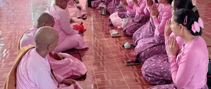 အသံမစဲ မဟာပဌာန်းရွတ်ဖတ်ပူဇော်ပွဲ အောင်ပွဲနေ့အခမ်းအနားတွင် ပါဝင်လှူဒါန်းခြင်း အသံမစဲ မဟာပဌာန်းရွတ်ဖတ်ပူဇော်ပွဲ အောင်ပွဲနေ့အခမ်းအနားတွင် ပါဝင်လှူဒါန်းခြင်း