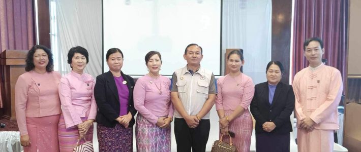 ဖွင့်ပွဲအခမ်းအနားတက်ရောက်ခြင်း