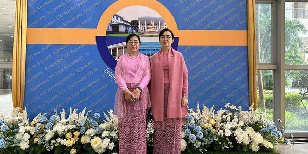 အခမ်းအနားတက်ရောက်ခြင်း