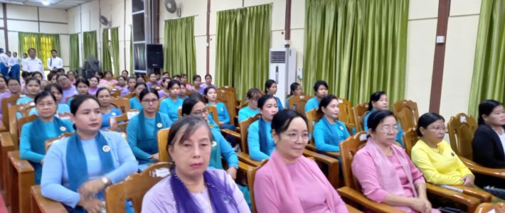 အခမ်းအနားတက်ရောက်ခြင်း