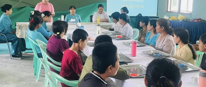 အခမ်းအနားတက်ရောက်ခြင်း