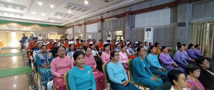 အခမ်းအနားတက်ရောက်ခြင်း